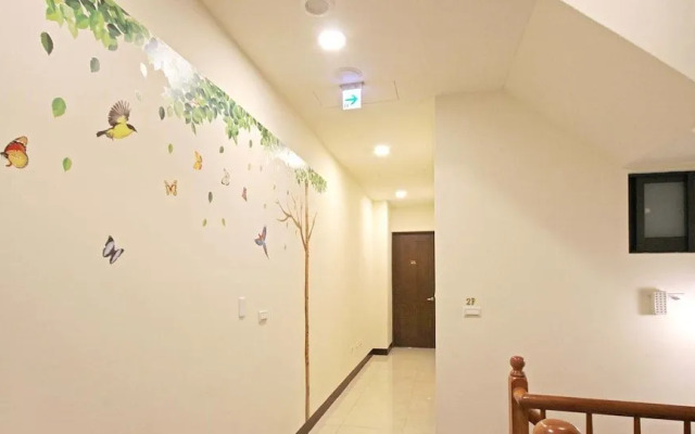 Sun Moon Lake FRIDAY Inn Guest House