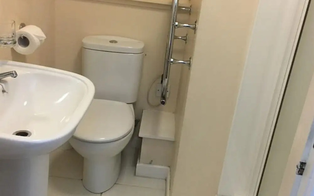 Novar Arms Hotel