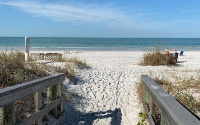 Sea Club Condo #37