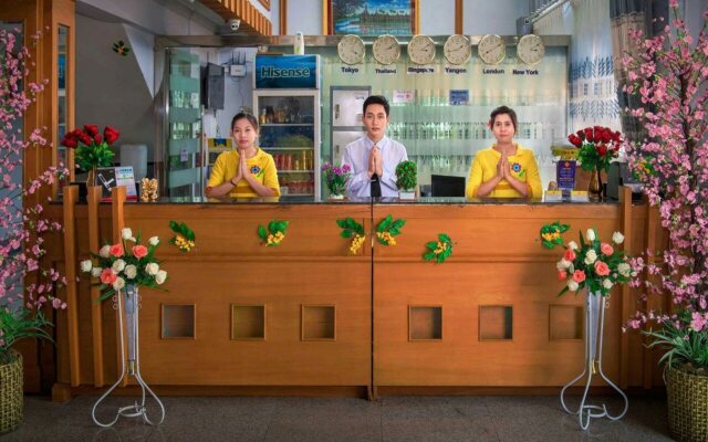 Shwe Hnin Si Hotel