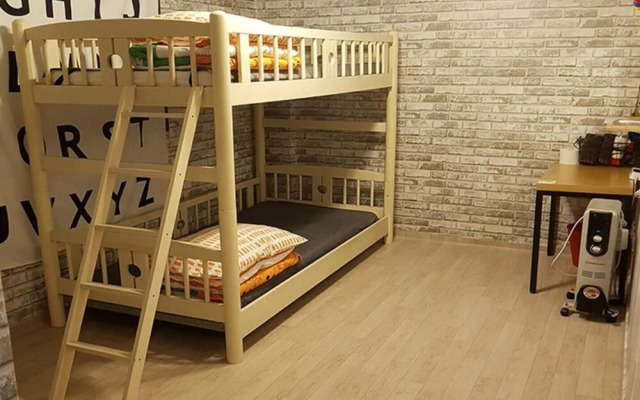 Danyang Factory G Ssang Guest House