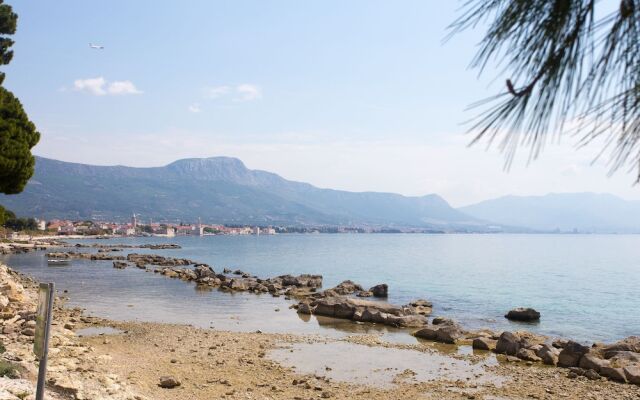 Summer Seaside Pearl Apartment Kastela