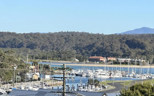 Scarlets by the Sea – Outside – Bermagui