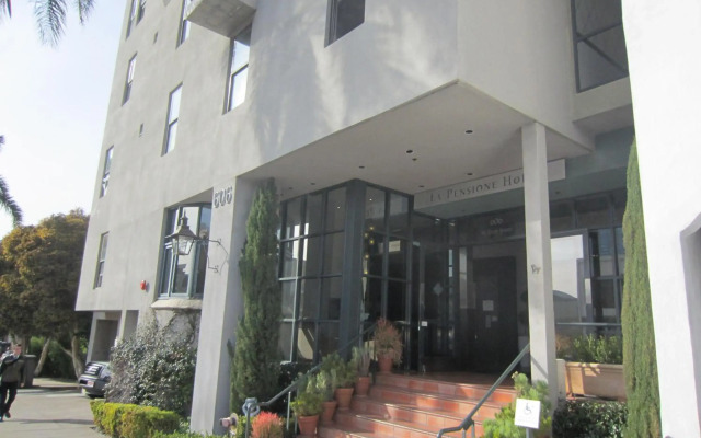 La Pensione Hotel