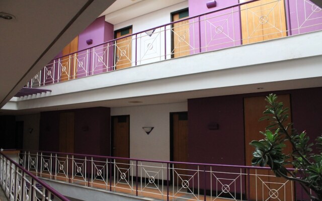 ZEN Rooms Kalimas KH Mas Mansyur