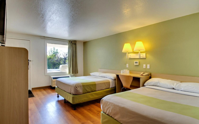 Rodeway Inn