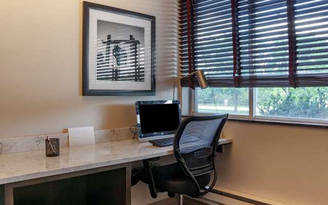 Best Western Plus Sparta Trail Lodge
