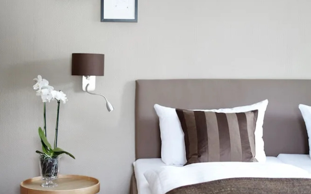 Trabener Hof - by neugart