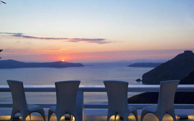 Hotel Thireas