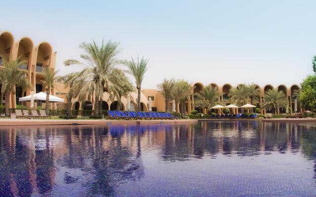 Golden Tulip Al Jazira Hotel