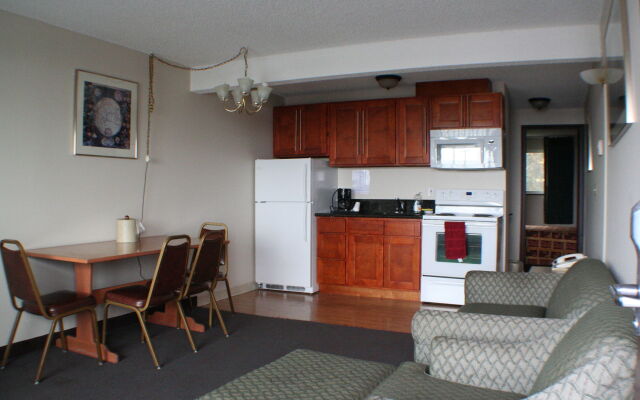 Astoria Rivershore Motel