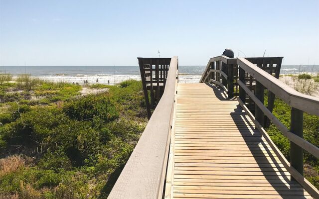 Sunny Unit #L31 - 2 Br Condo