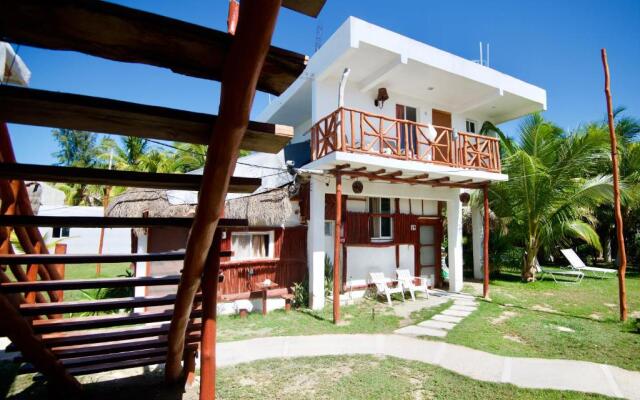 Golden Paradise Hostel