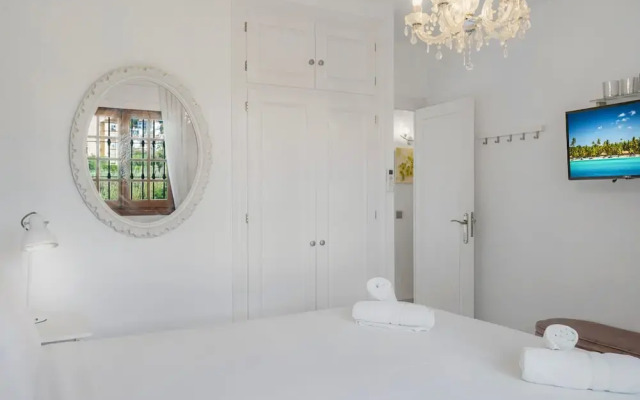 La Campana Apartment With Pool - Ref 60