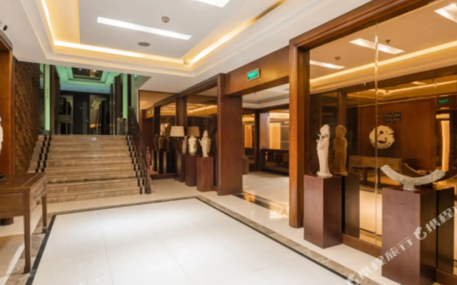 Yijing Holiday Hotel