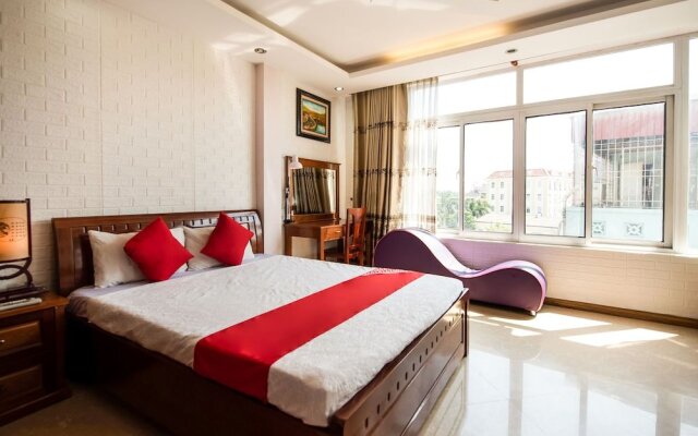 Oyo 434 Hoang Long Hotel