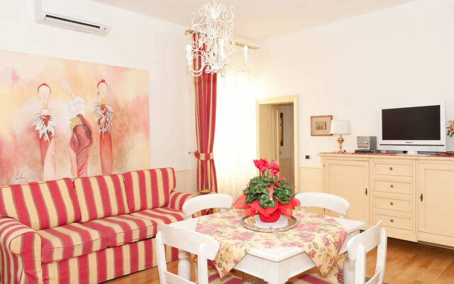 Apartments In Pistoia