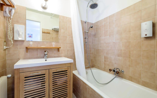 Hôtel Restaurant Le Barriol