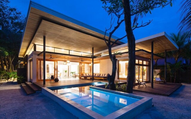Villa Akoya