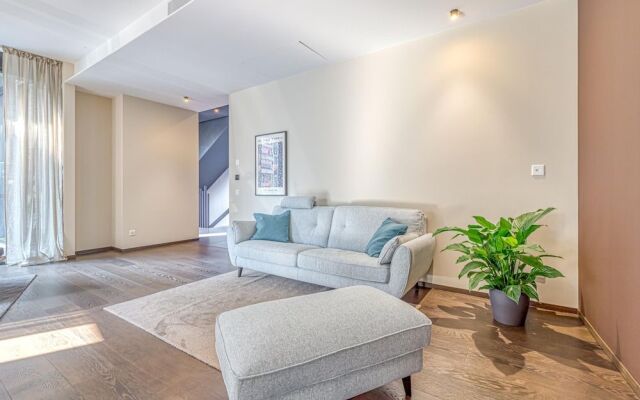 Icon H 504 Suite Micro-living