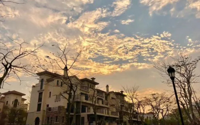 HuiDong Vanke ShuangYue Bay Waterscape Apartment Hotel