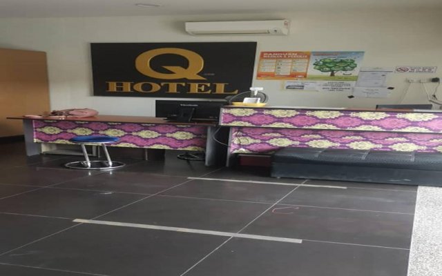 OYO 89493 Q Hotel Mentakab