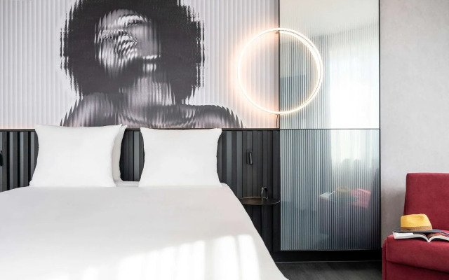 Tribe Amsterdam City