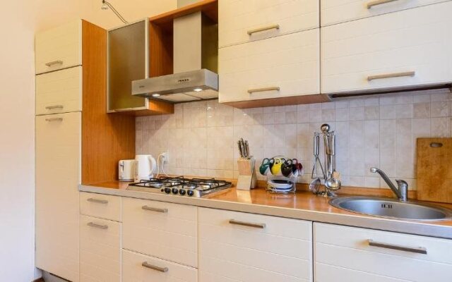 Muzeyniy Lane Kiev Apartment