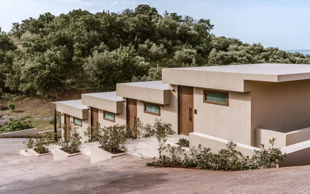 4S Sivota Sun Side Serenity