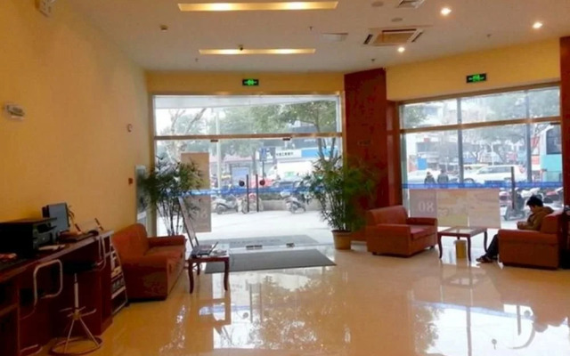 Hanting Express Huzhou Nan Jie Branch
