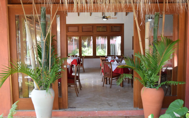 Sunset boutique hotel  All-Suites
