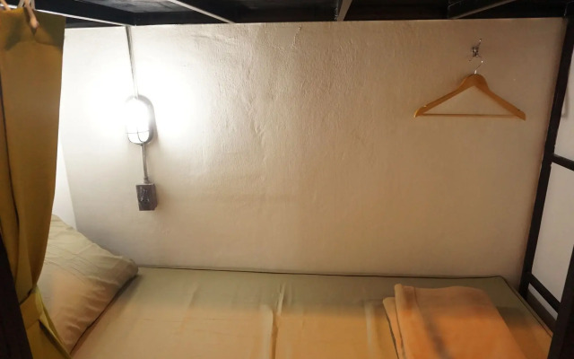 Feel Good Bangkok Hostel
