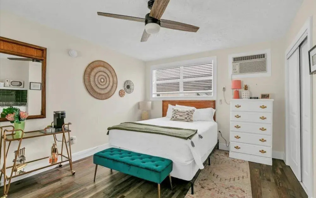 Safety Harbor Motel