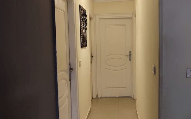 Females Only, Host Is Woman, City Center, Near All