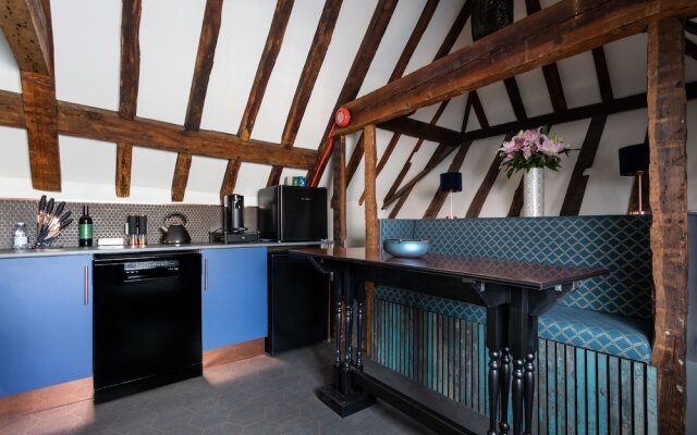 Staycations Maldon Suites