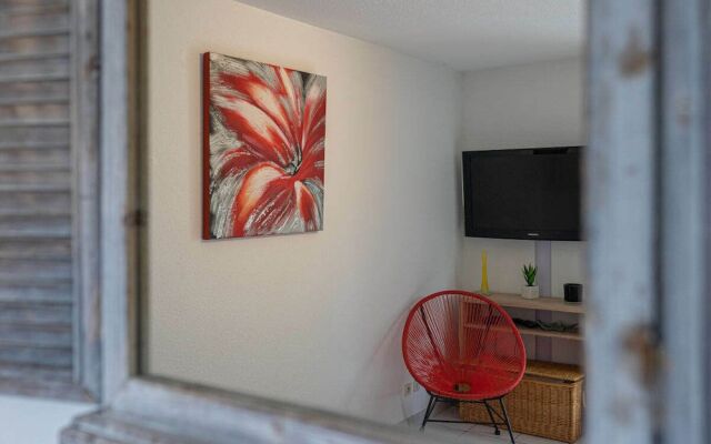 Diane Private apartment