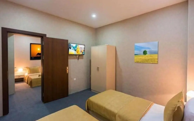 Riva Hotel