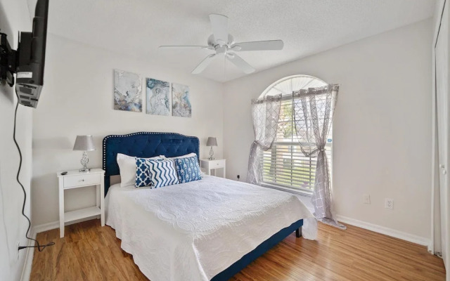 Private Pool and Game Room Near Disney!!!