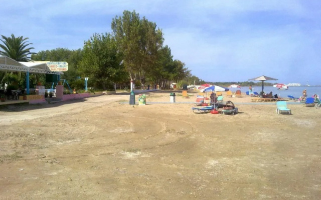 Nikolas Club