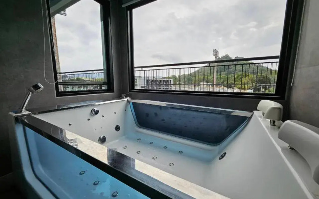 Little Loft Hotel