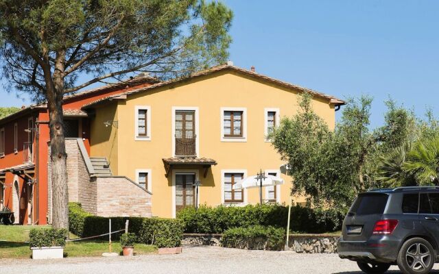 Il Casale di Donoratico con piscina