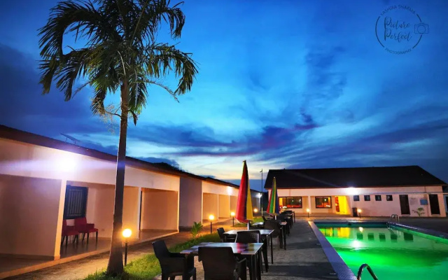The Haven Sun N' Fun Hotel