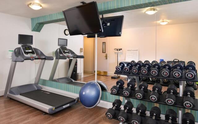 Holiday Inn Express Palm-Desert by IHG