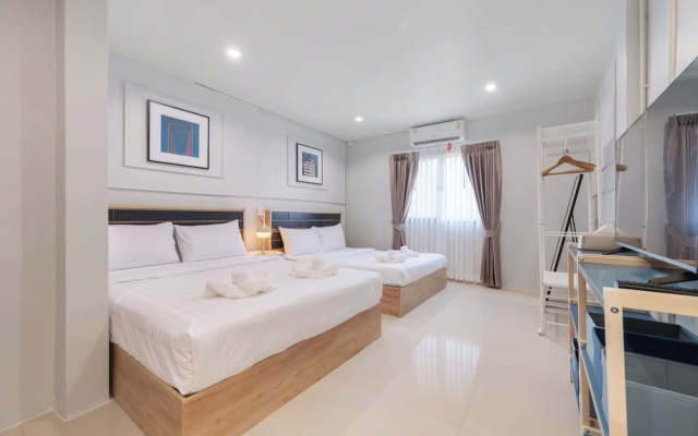 Arun Sa Wad House Sukhumvit 8 Guests