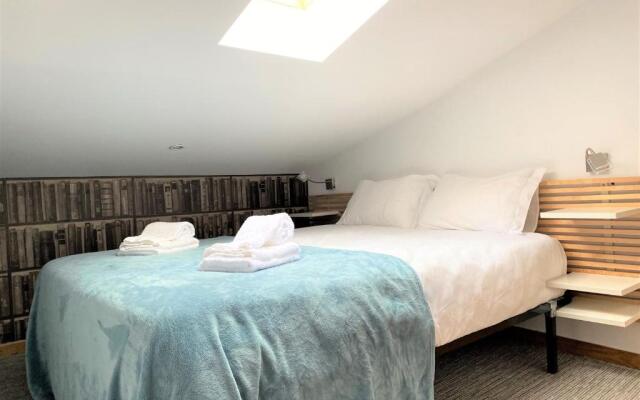 Condessa 2BDR Duplex by LovelyStay