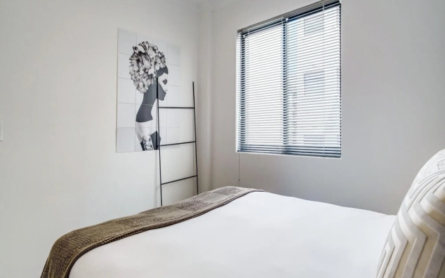 Sausalito Penthouse in Cape Town