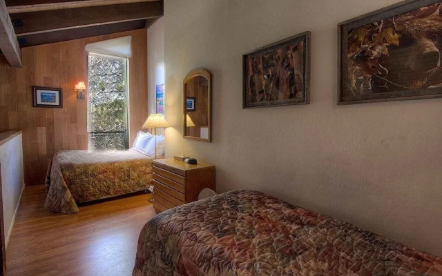 Bear Lake Hideaway 3 Bedroom Condo by RedAwning