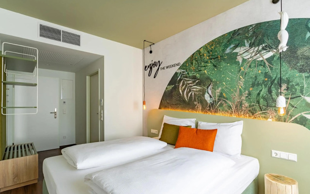 The Weekend Hotel