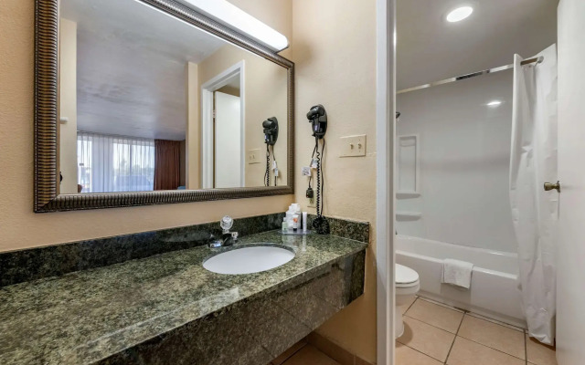 Quality Inn Kennedy Space Center