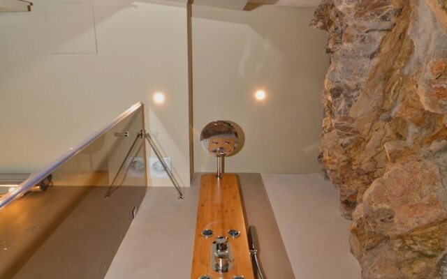 Villasonboard Rock Villa 3bed Jacuzzi Seaside